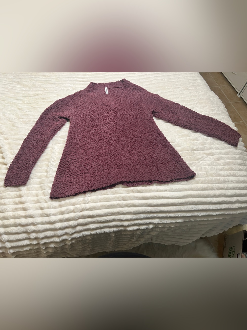 Zenana Premium  Plush crewneck Sweater in Plum